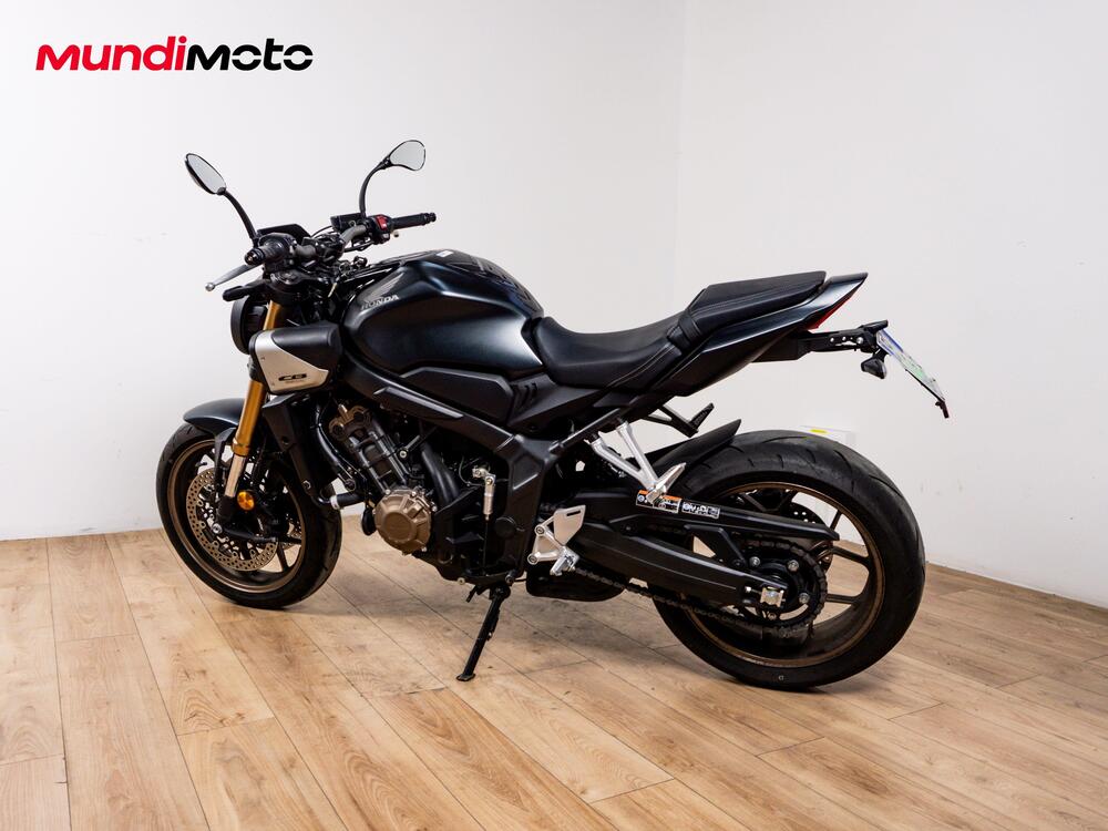 Honda CB 650 R E-Clutch (2024 - 26) (9)