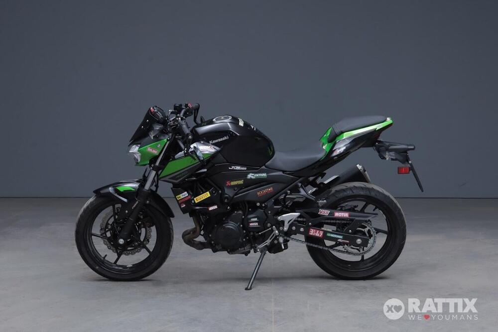 Kawasaki Z 400 (2023) (3)
