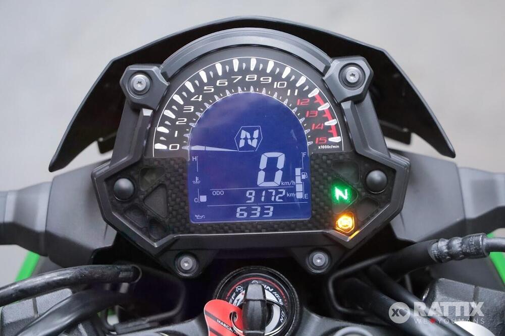 Kawasaki Z 400 (2023) (13)