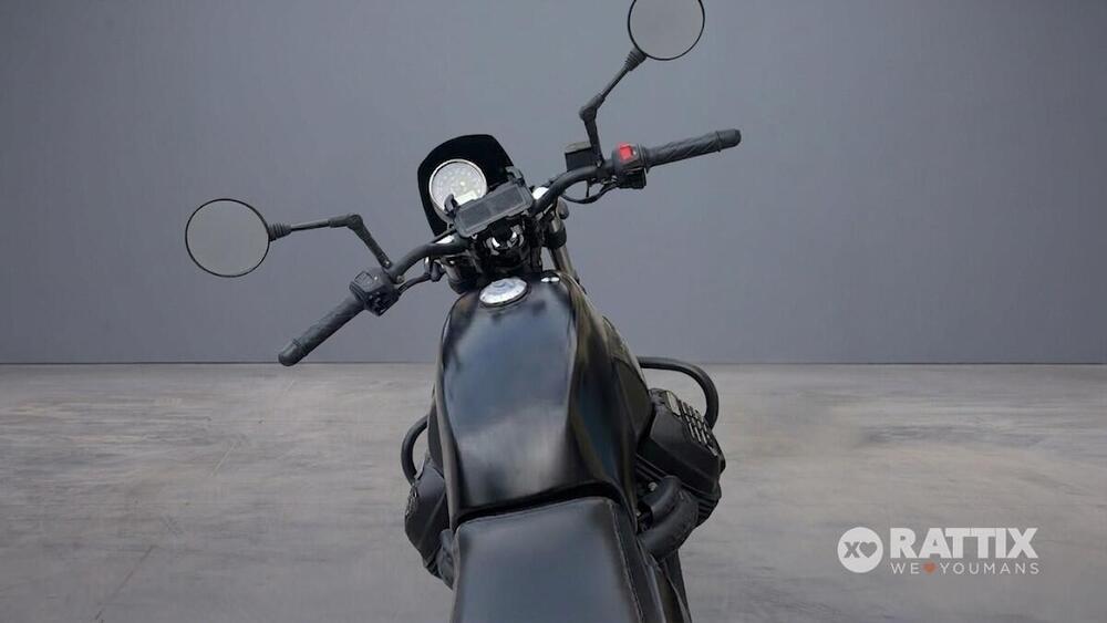 Moto Guzzi V7 III Special (2017 - 20) (6)