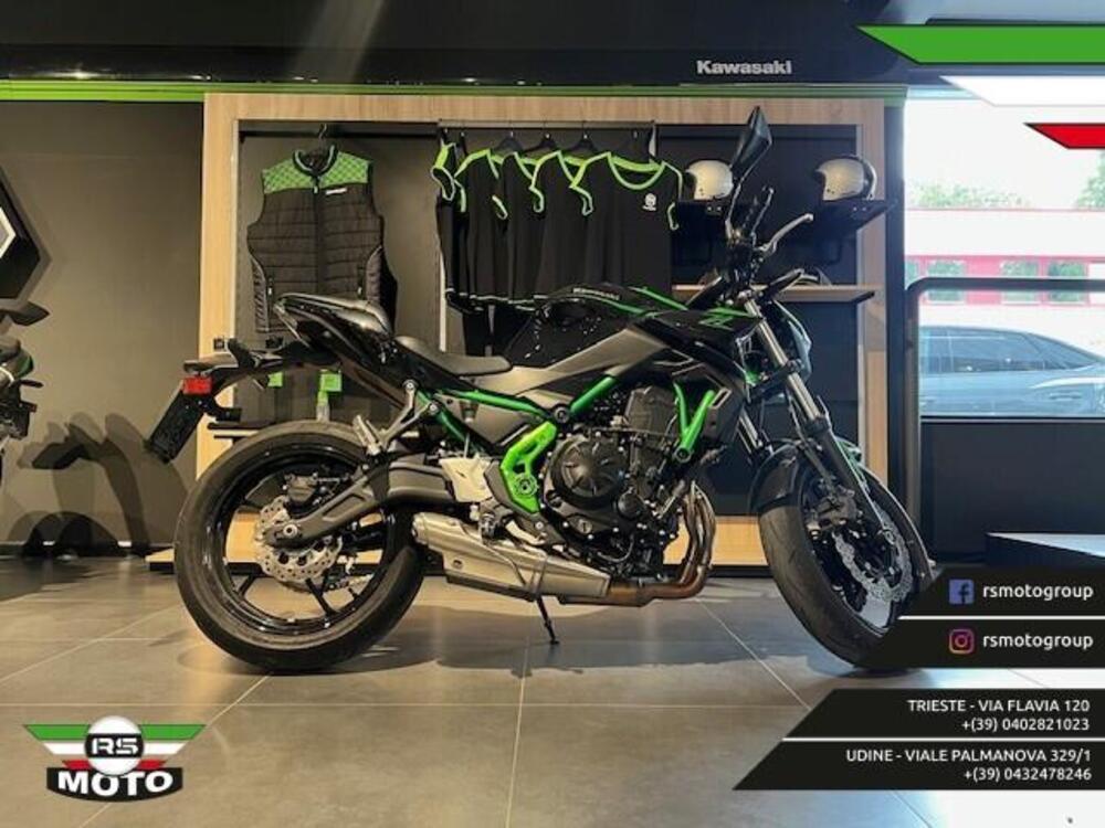 Kawasaki Z 900 (2025 - 26)