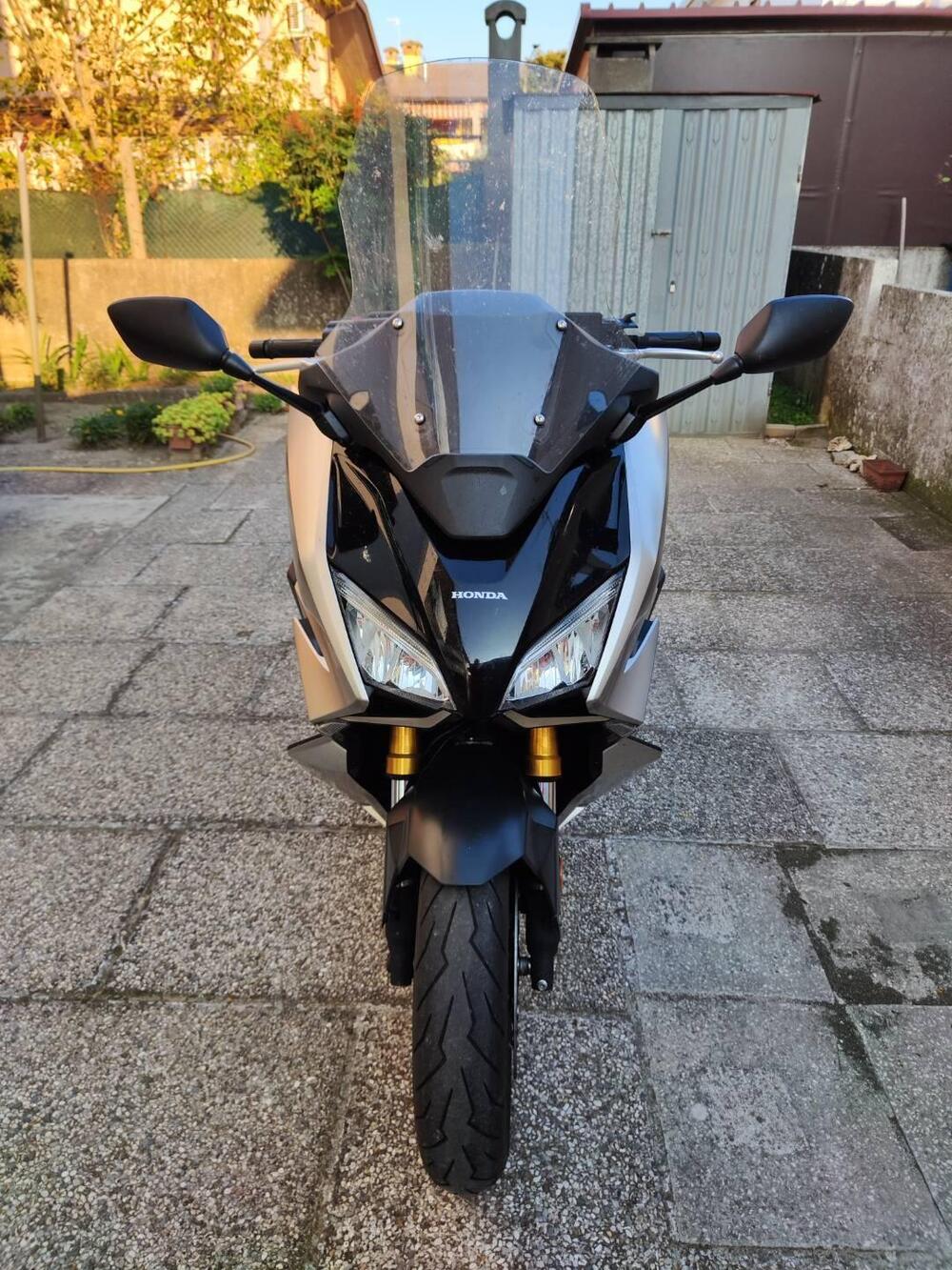 Honda Forza 750 DCT (2021 - 24) (3)
