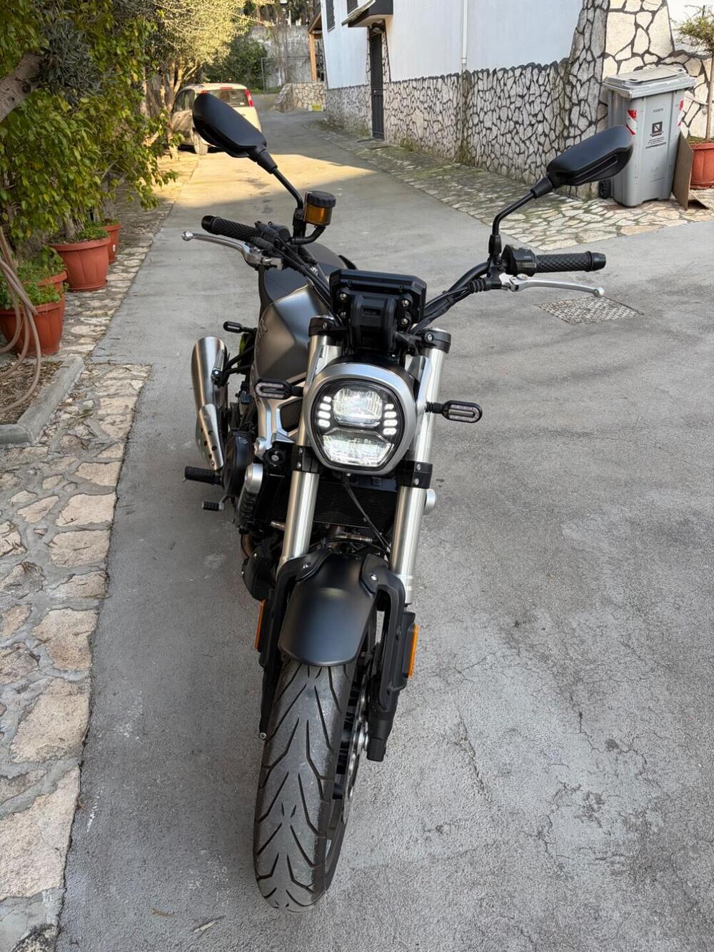 Voge Trofeo 500AC (2022 - 26) (8)