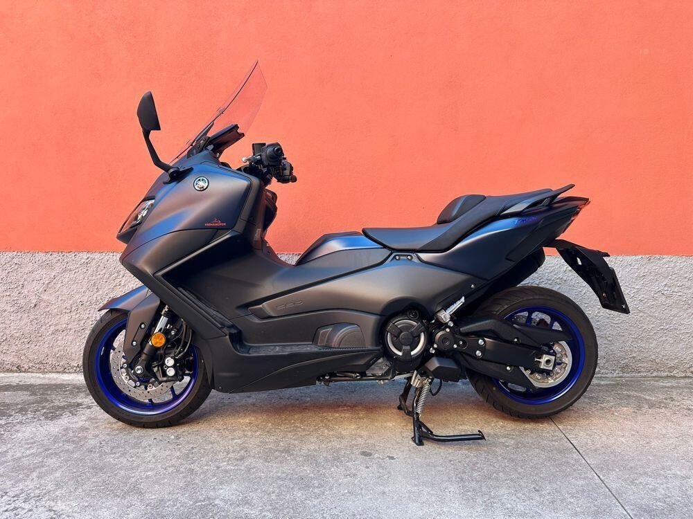 Yamaha T-Max 560 (2022 - 24) (2)