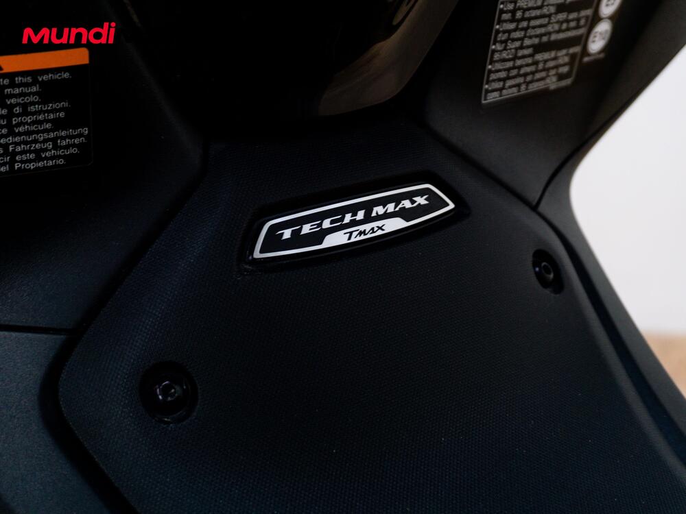 Yamaha T-Max 560 Tech Max (2025 - 26) (16)