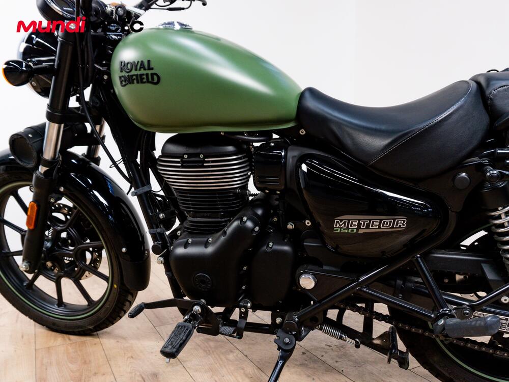 Royal Enfield Meteor 350 (2021 - 26) (9)