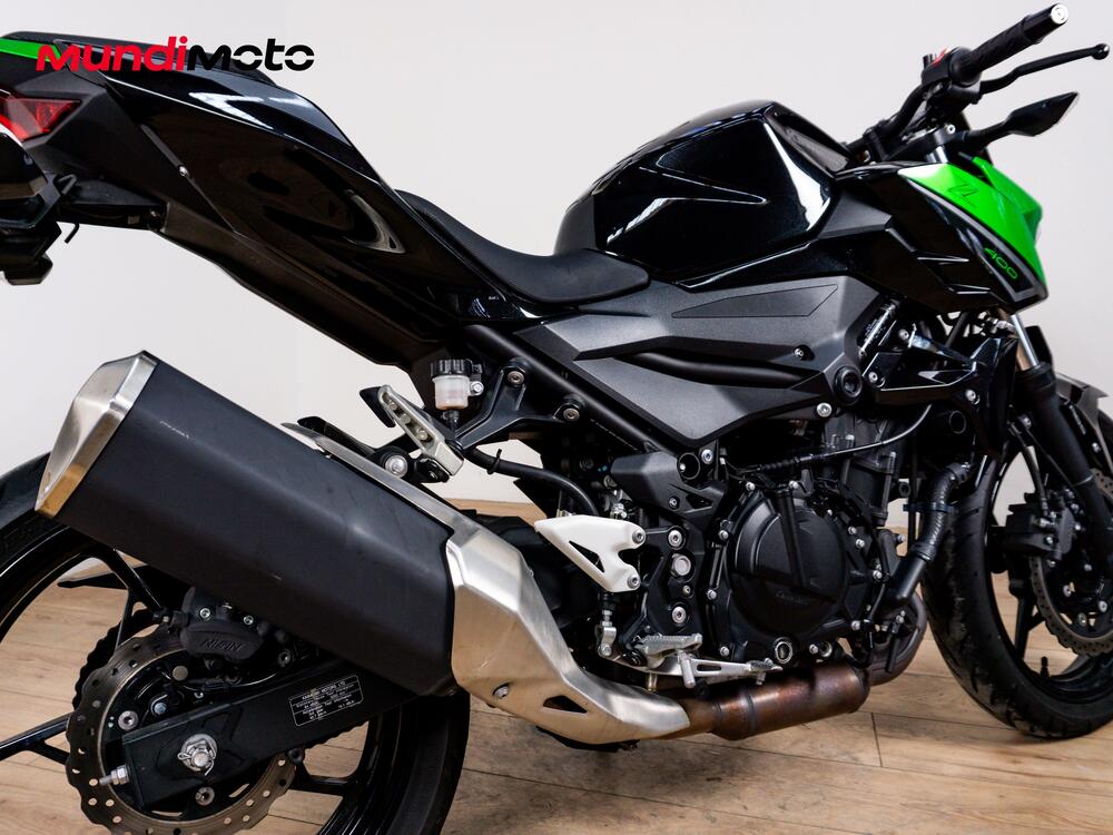Kawasaki Z 400 (2023) (4)