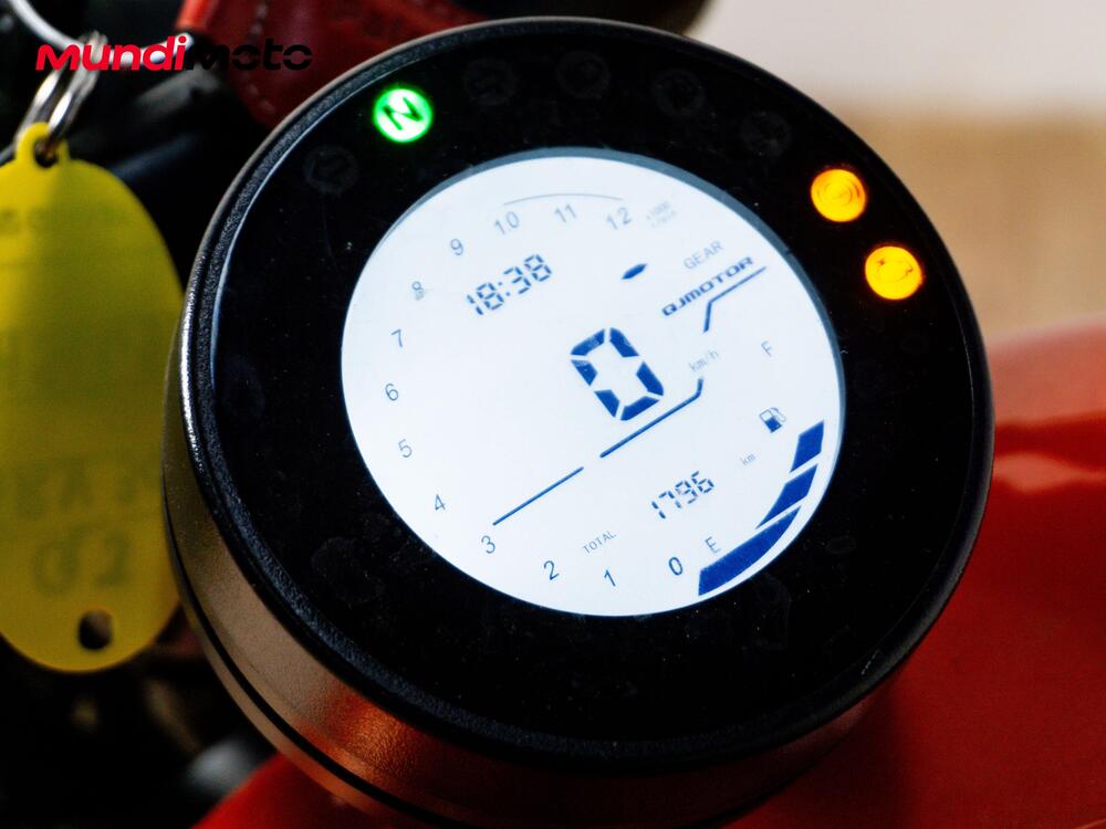 QJ Motor SRV 300 (2023 - 25) (12)