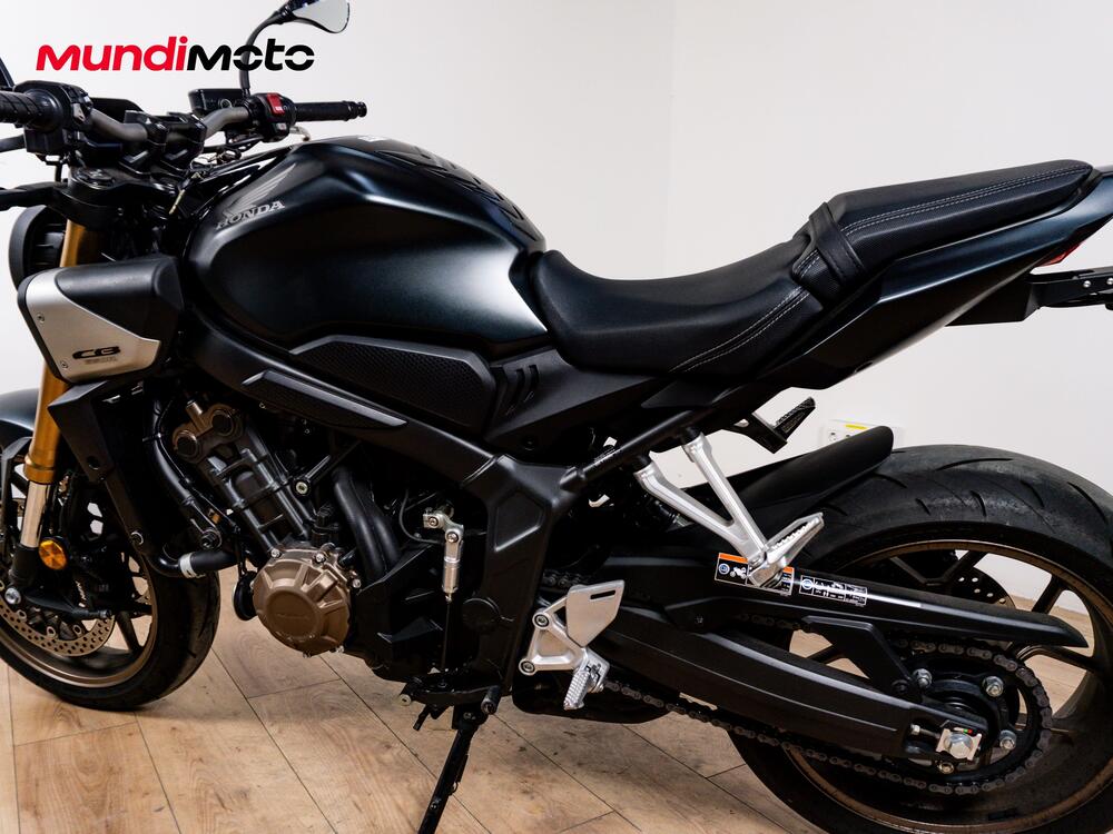 Honda CB 650 R E-Clutch (2024 - 26) (10)