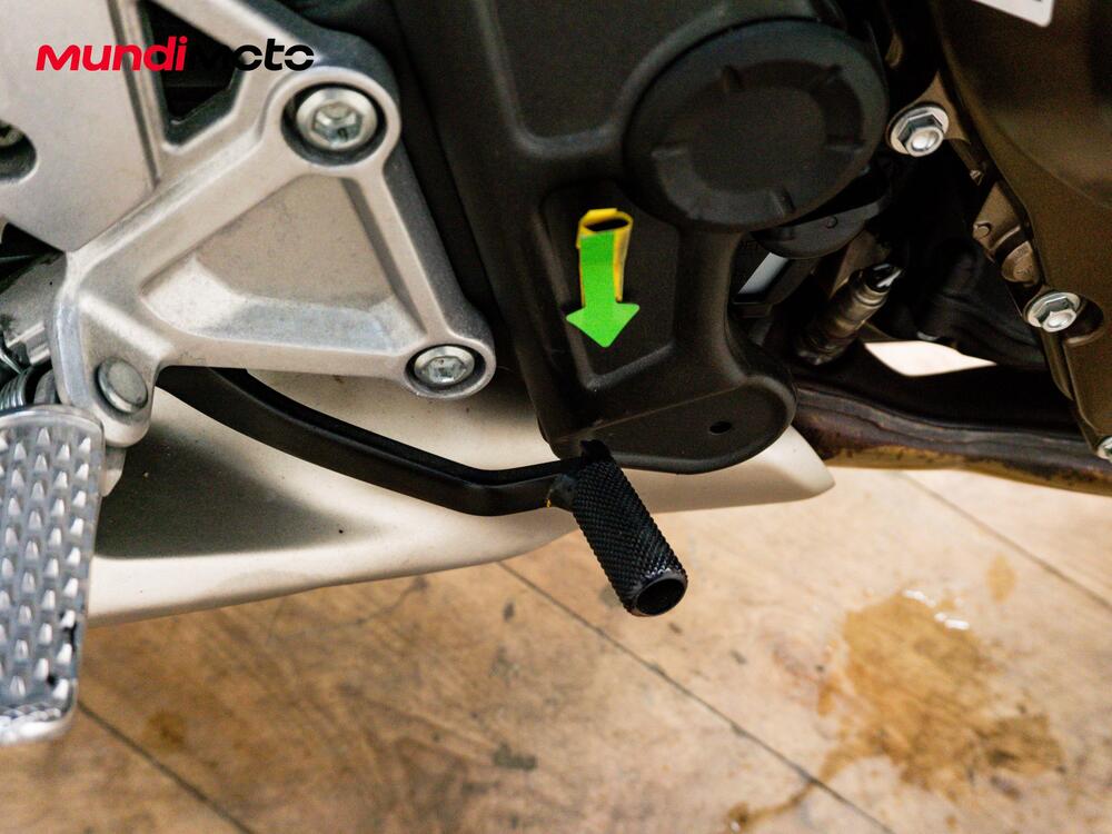 Honda CB 650 R E-Clutch (2024 - 26) (16)