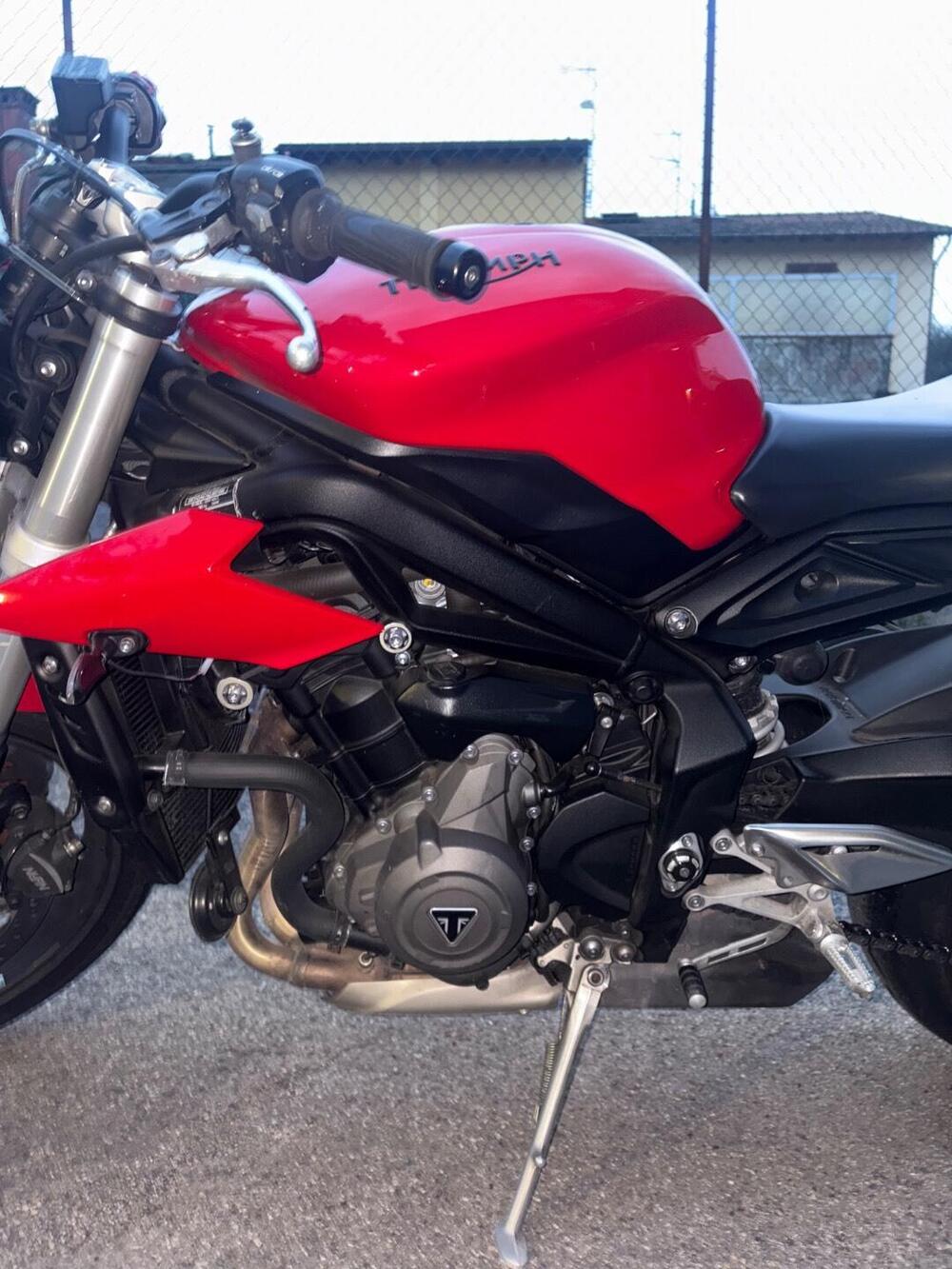 Triumph Street Triple S (2017 - 19) (2)