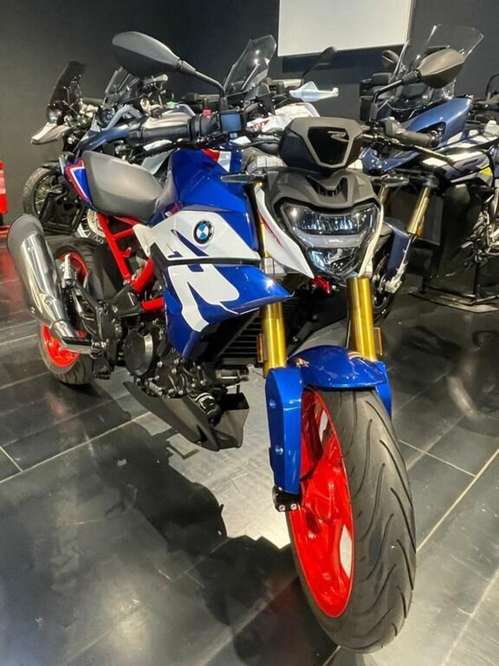 Bmw G 310 R (2021 - 25) (9)