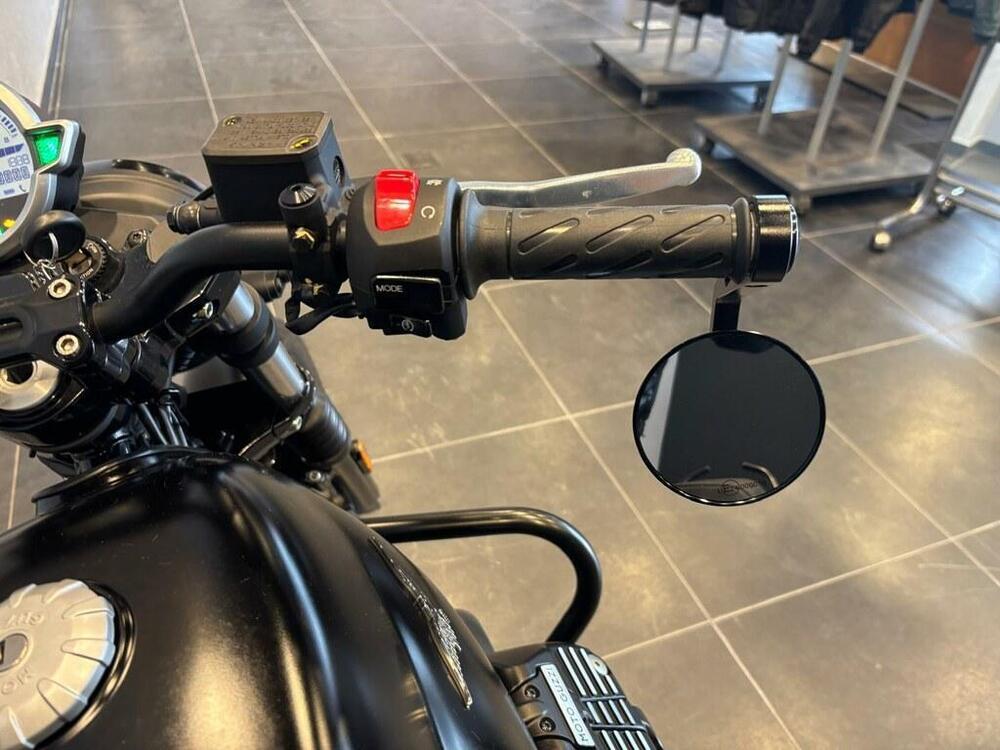 Moto Guzzi V7 Stone (2021 - 24) (8)
