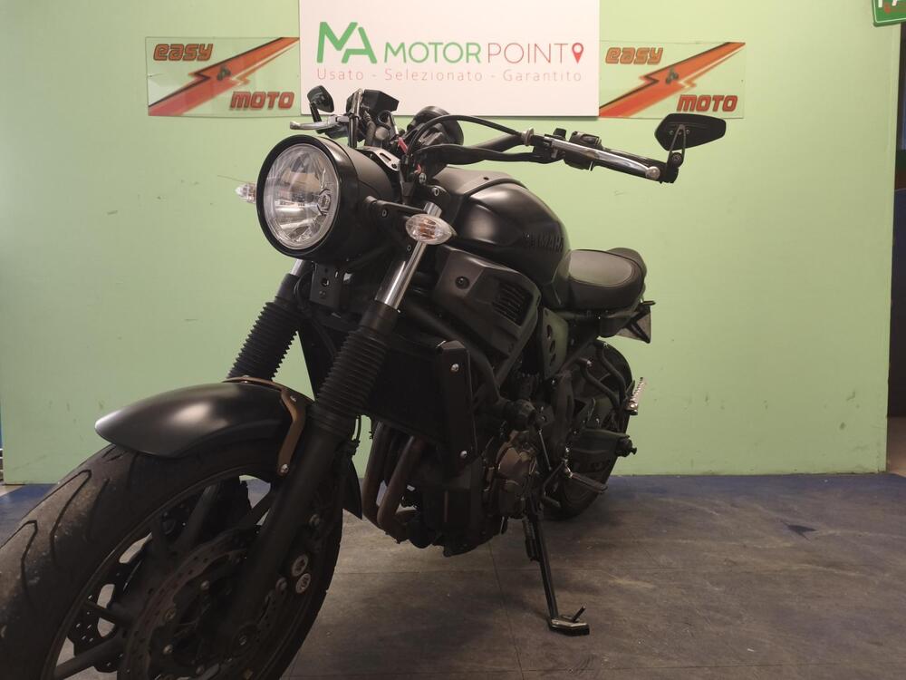 Yamaha XSR 700 ABS (2016 - 20) (2)