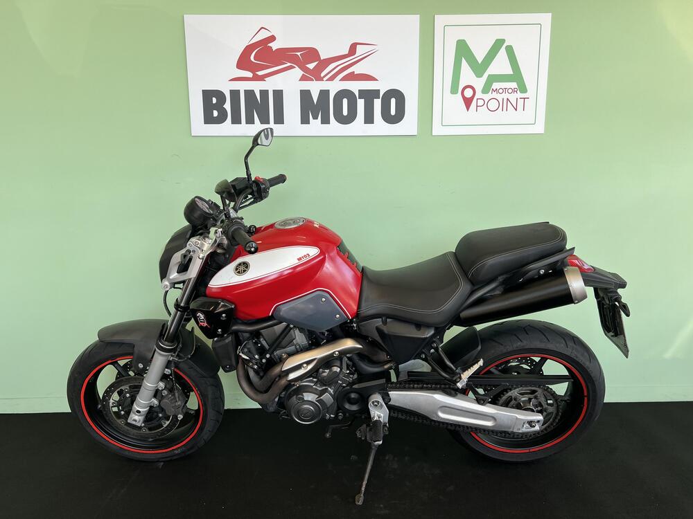 Yamaha MT-03 (2006 - 14) (5)