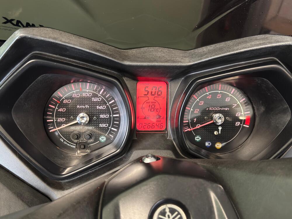 Yamaha X-Max 400 (2013 - 16) (8)
