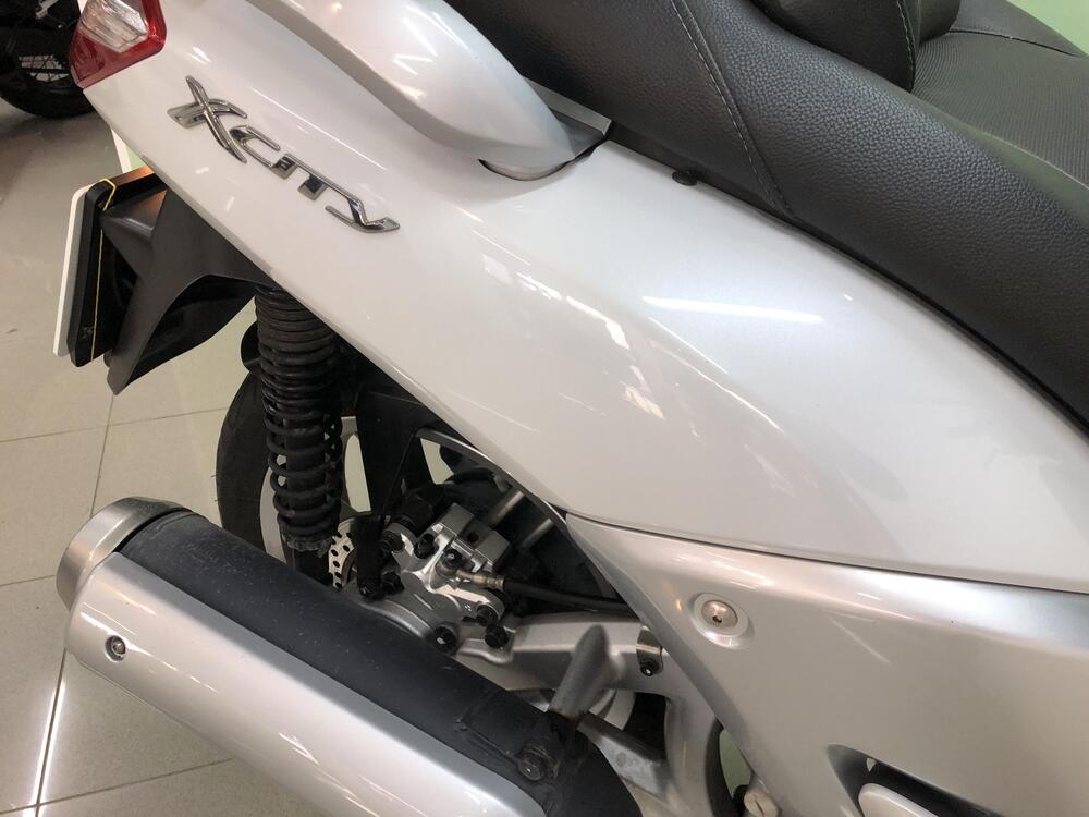 Yamaha X-City 250 (2006 - 16) (4)