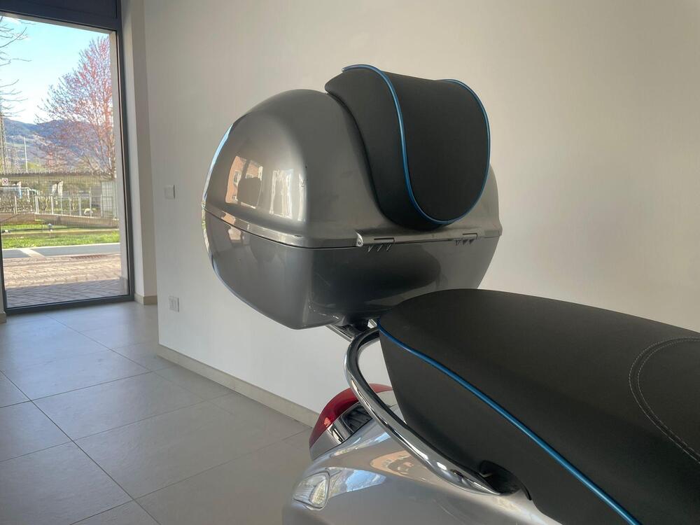 Vespa Vespa Elettrica (2018 - 19) (5)
