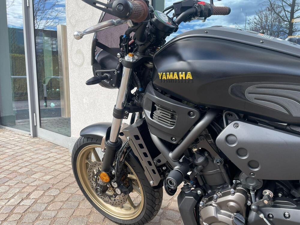 Yamaha XSR 700 ABS (2016 - 20) (7)