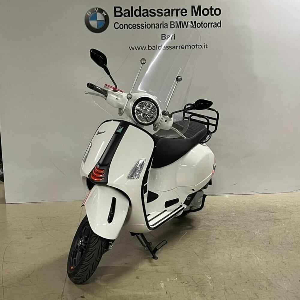 Vespa GTS 125 Super Sport (2021 - 24) (2)