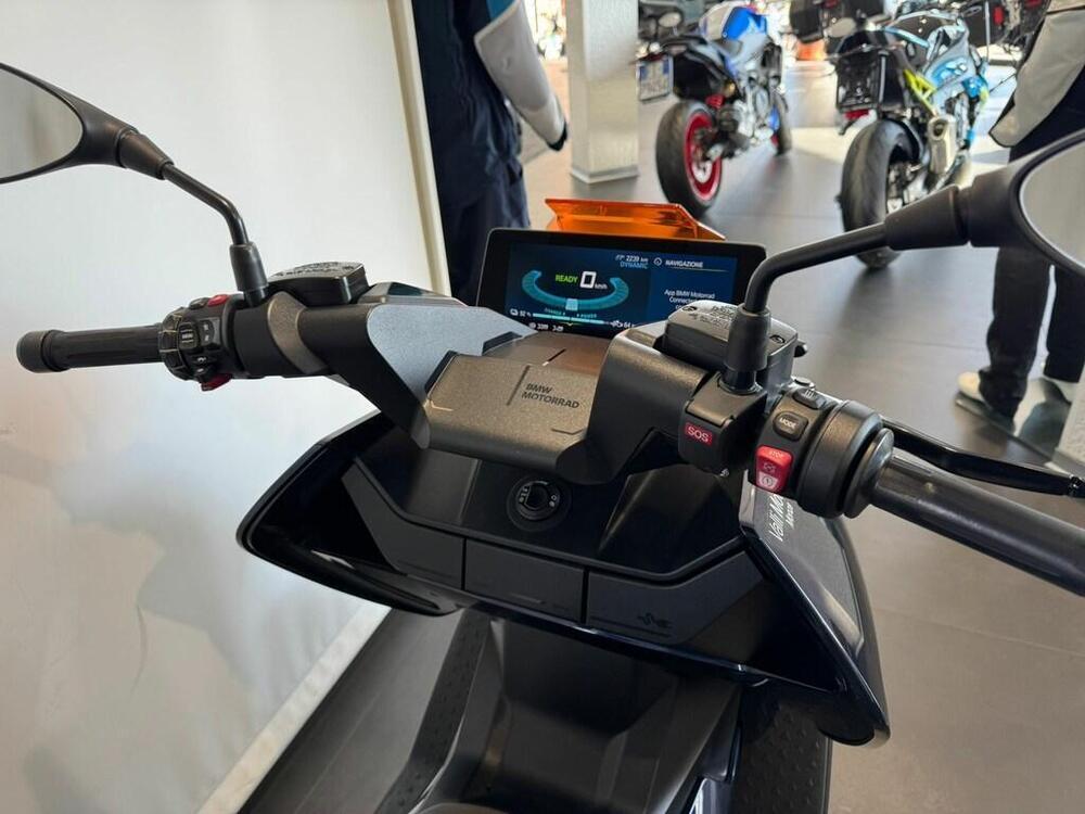 Bmw CE 04 (2021 - 25) (3)