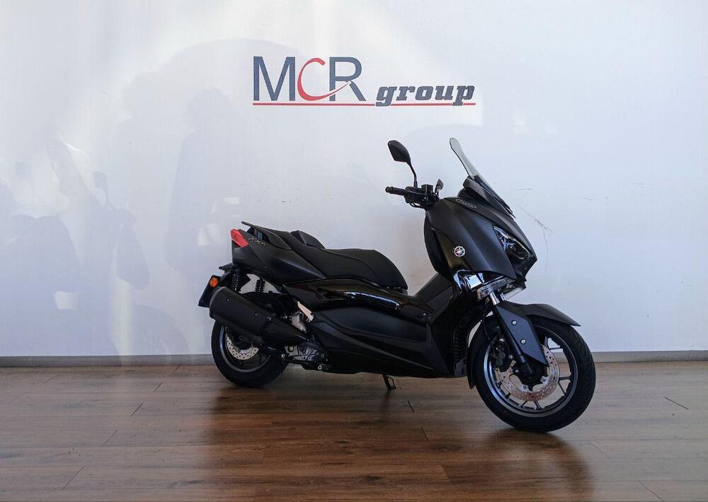 Yamaha X-Max 300 Tech Max (2020) (3)