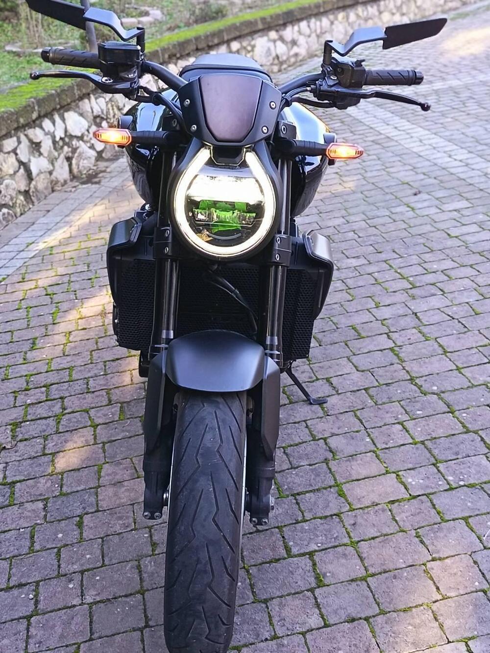 Honda CB 1000 R Black Edition (2021 - 25) (5)