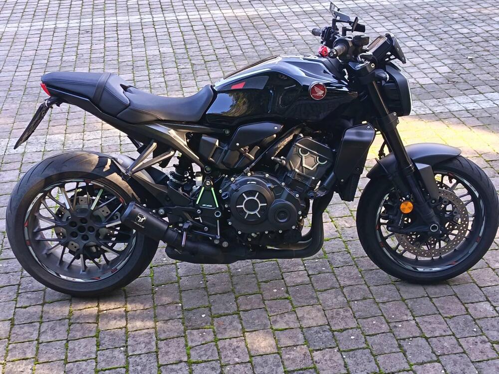 Honda CB 1000 R Black Edition (2021 - 25) (7)
