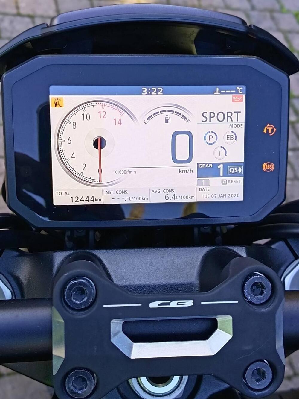 Honda CB 1000 R Black Edition (2021 - 25) (9)