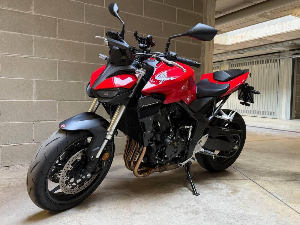 Honda CB 1000 Hornet (2025 - 26)