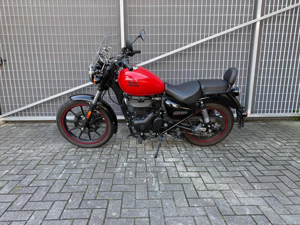 Royal Enfield Meteor 350 (2021 - 26) (2)