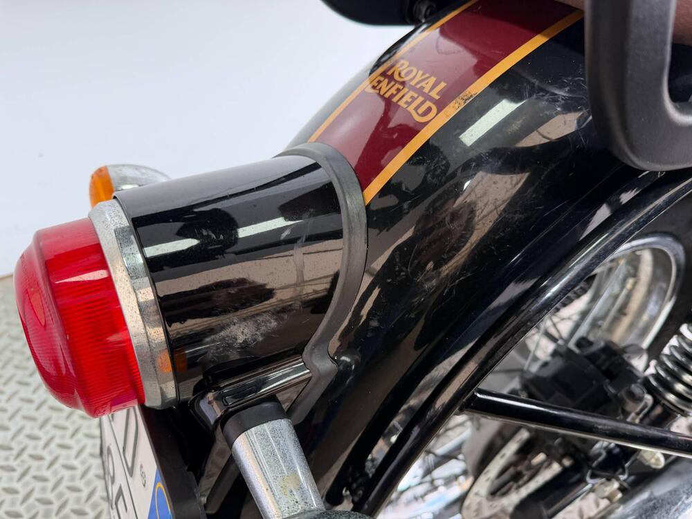 Royal Enfield Classic 350 (2021 - 26) (4)