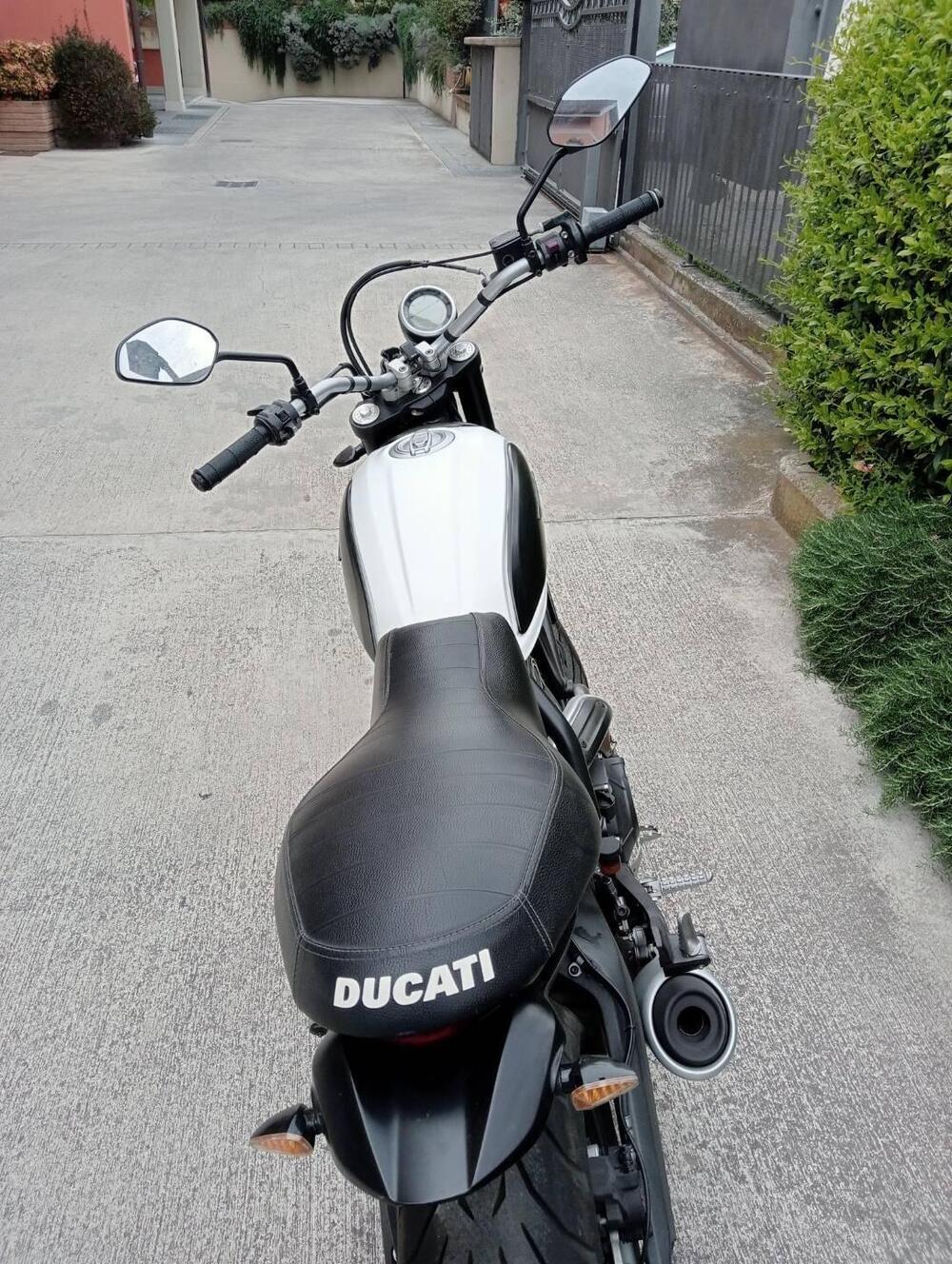 Ducati Scrambler 800 Icon (2015 - 16) (2)