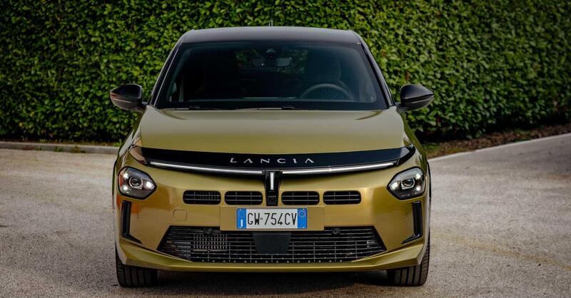 Lancia Ypsilon 1.2 manuale: arriva la versione da 20.000 euro con cambio a 6 marce