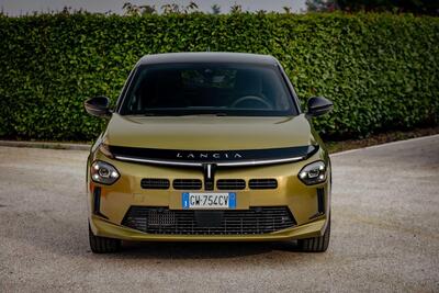 Lancia Ypsilon 1.2 manuale: arriva la versione da 20.000 euro con cambio a 6 marce