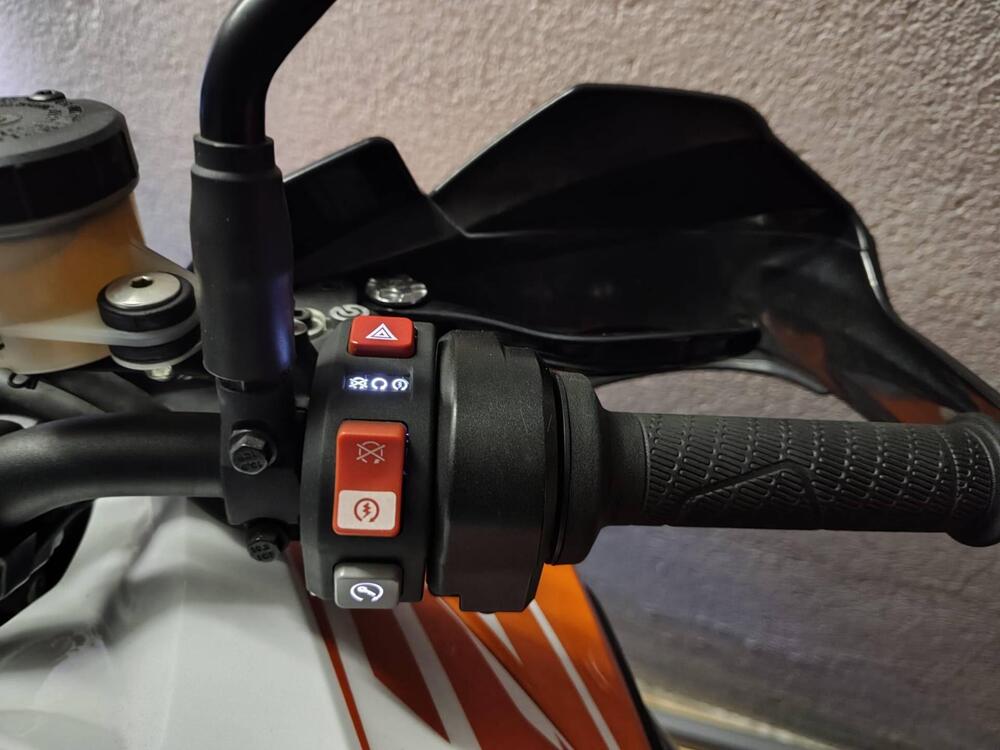 KTM 1290 Super Adventure S (2017 - 20) (4)