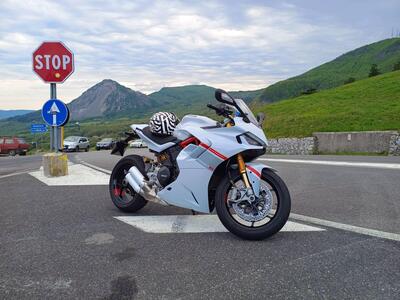 Ducati SuperSport 950 S (2021 - 24) usata