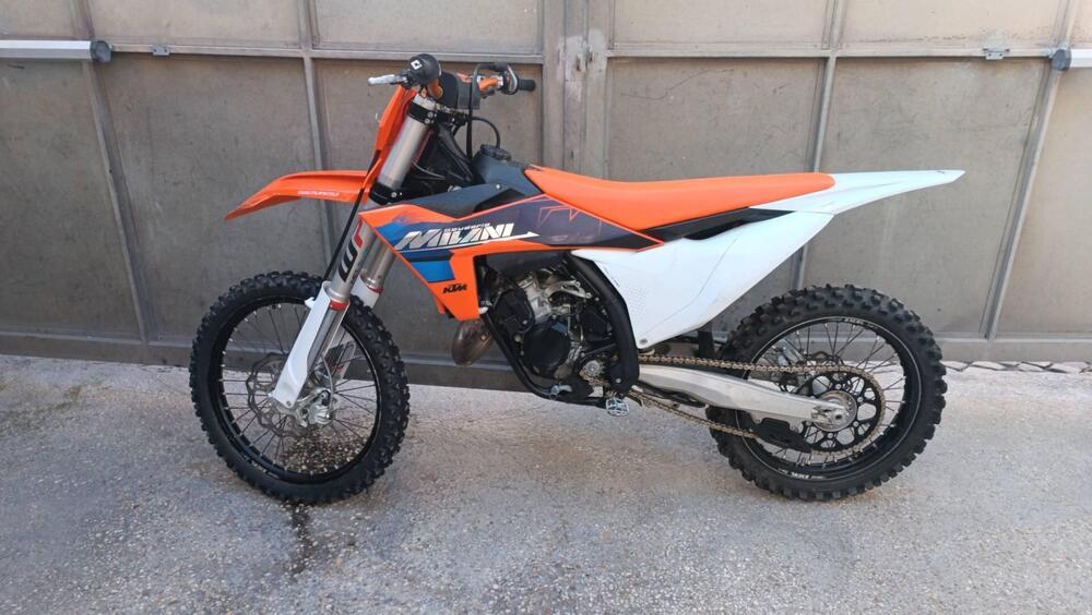 KTM 125 SX (2023) (2)