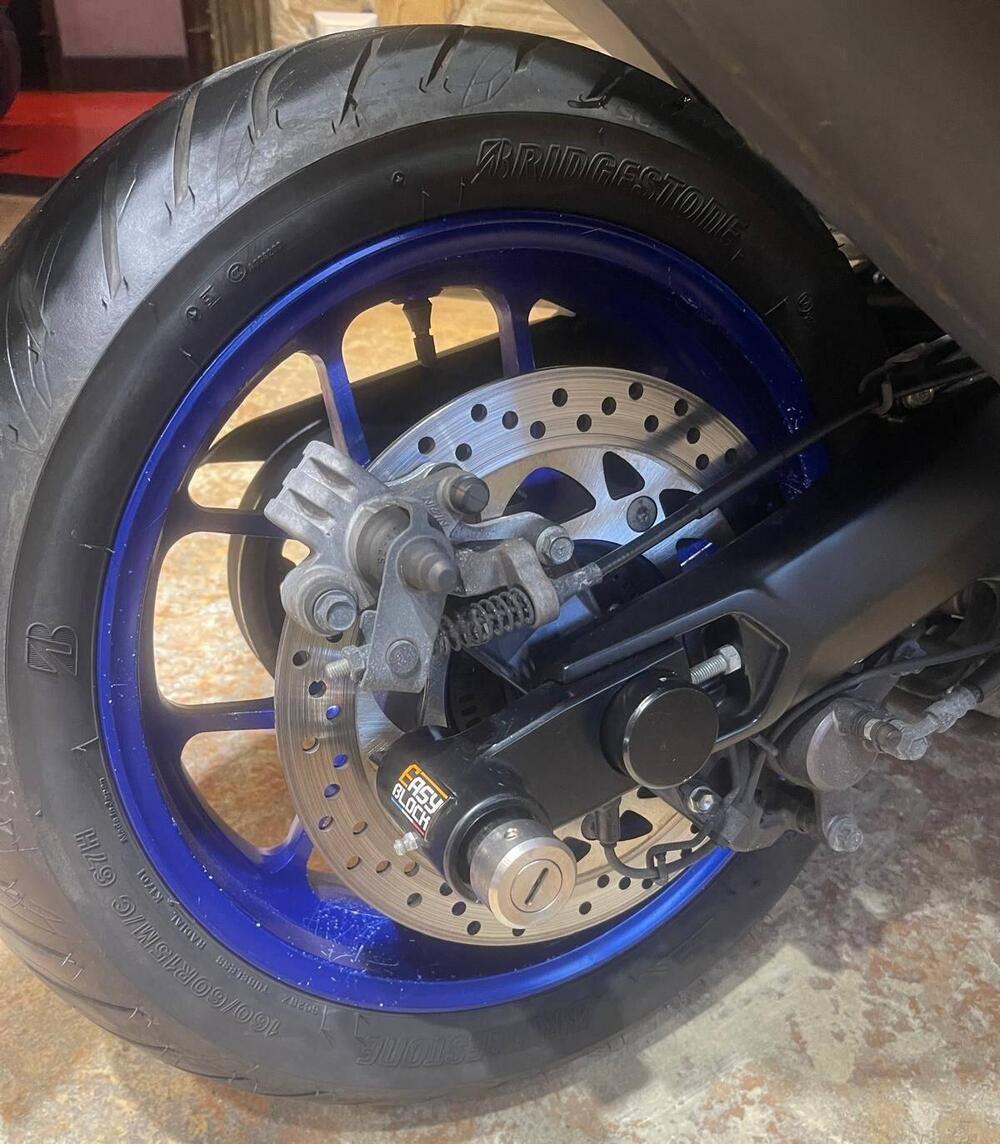 Yamaha T-Max 560 (2022 - 24) (10)