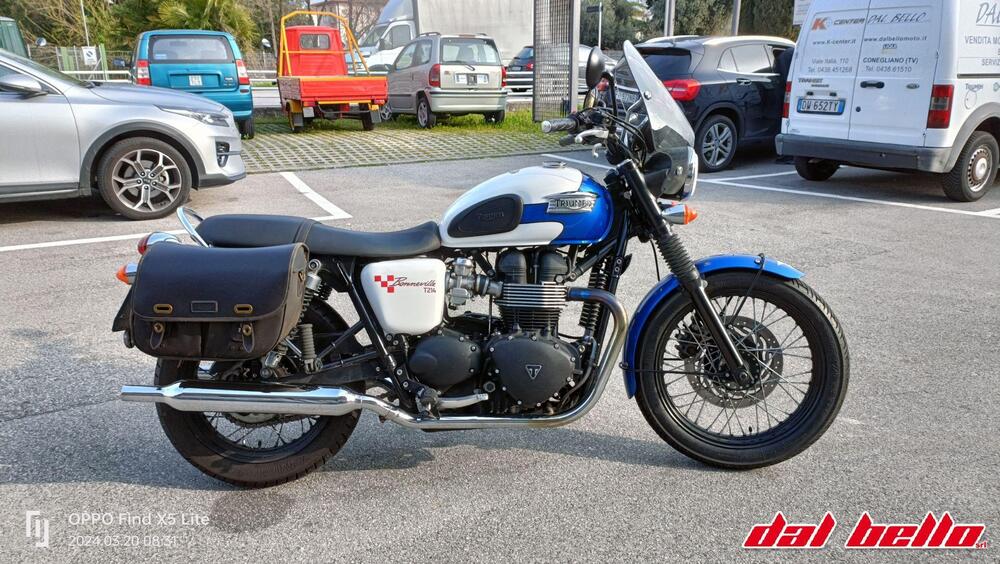 Triumph Bonneville T214 (2015)