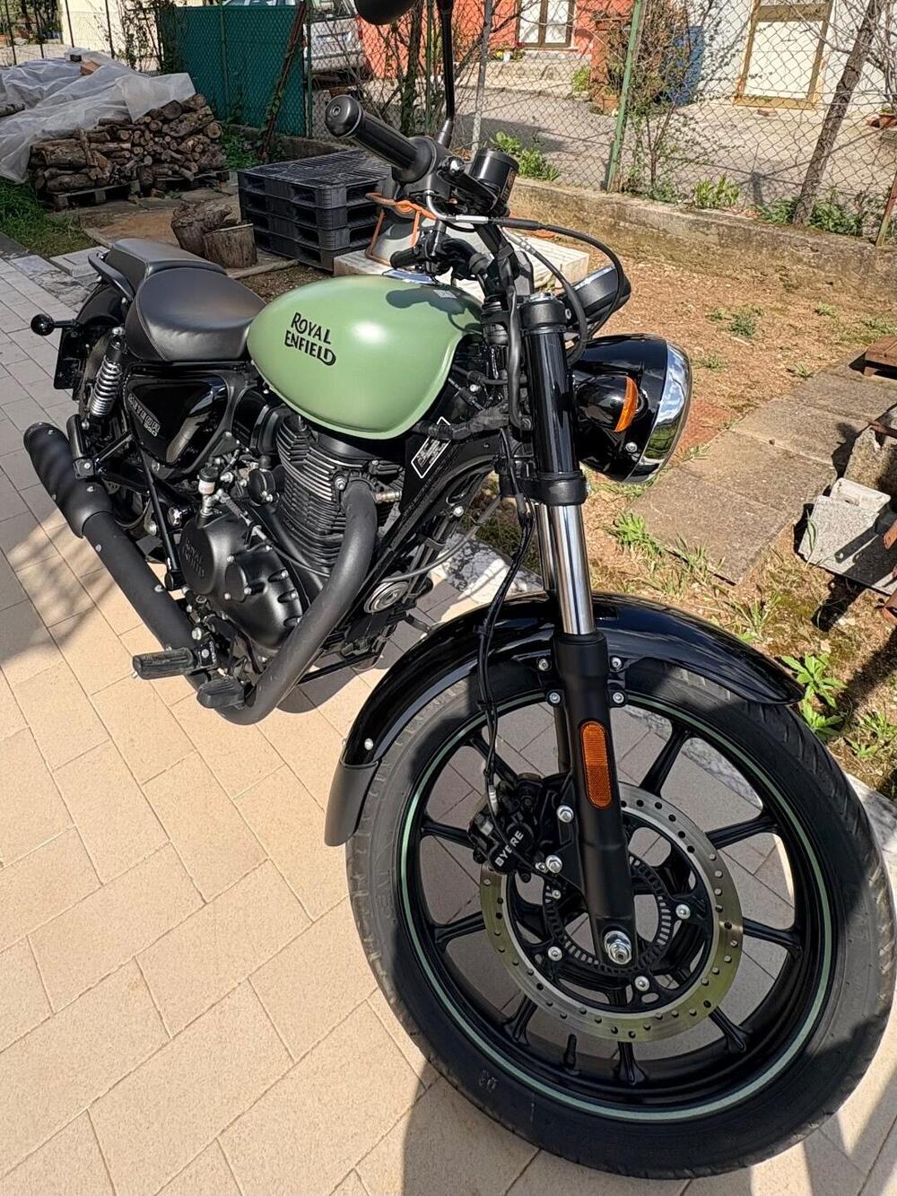 Royal Enfield Meteor 350 (2021 - 26)