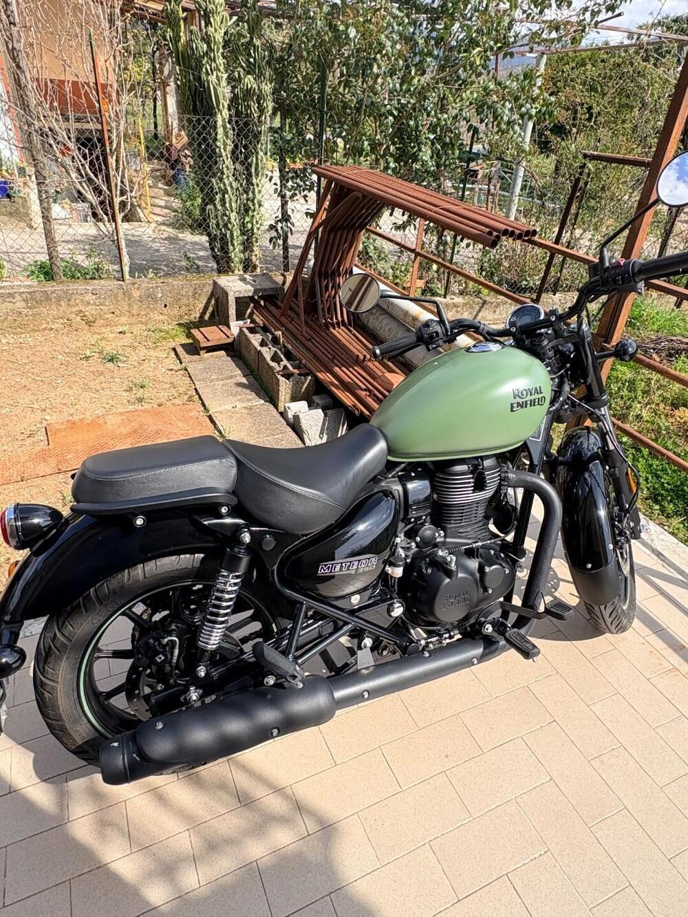 Royal Enfield Meteor 350 (2021 - 26) (6)