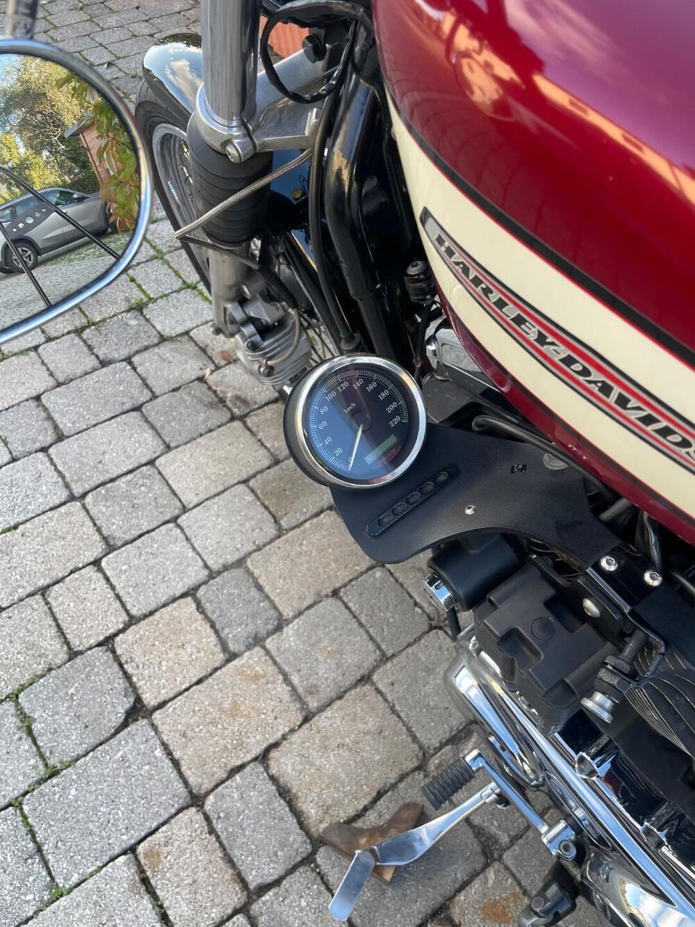 Harley-Davidson 1200 Custom (2004 - 06) - XL 1200C (5)