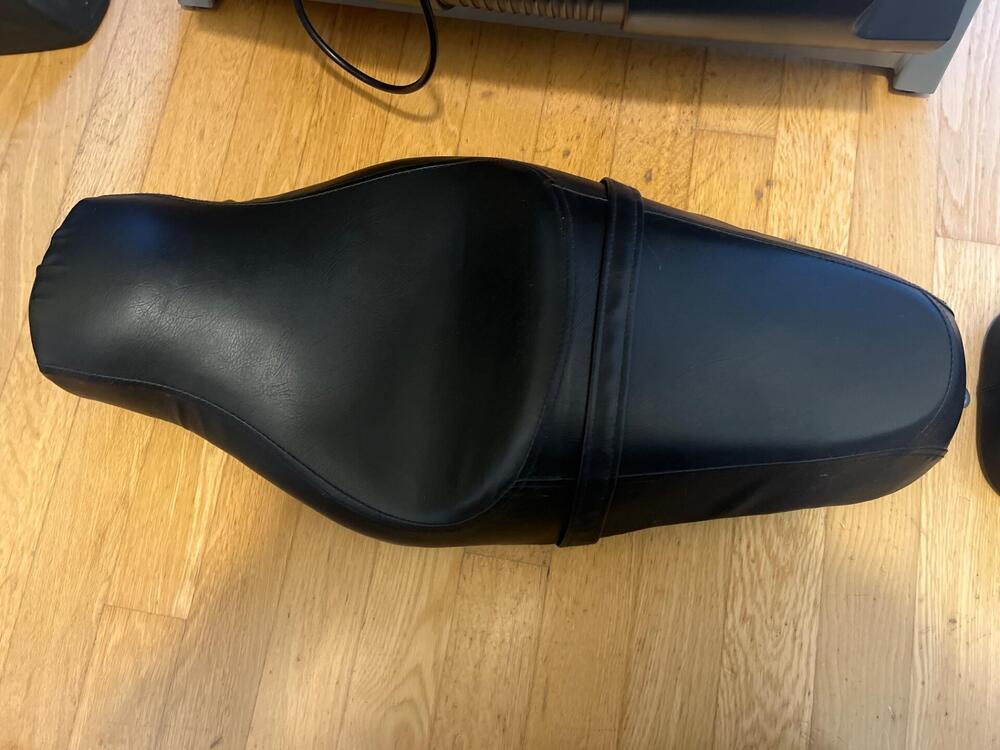 Harley-Davidson 1200 Custom (2004 - 06) - XL 1200C (14)