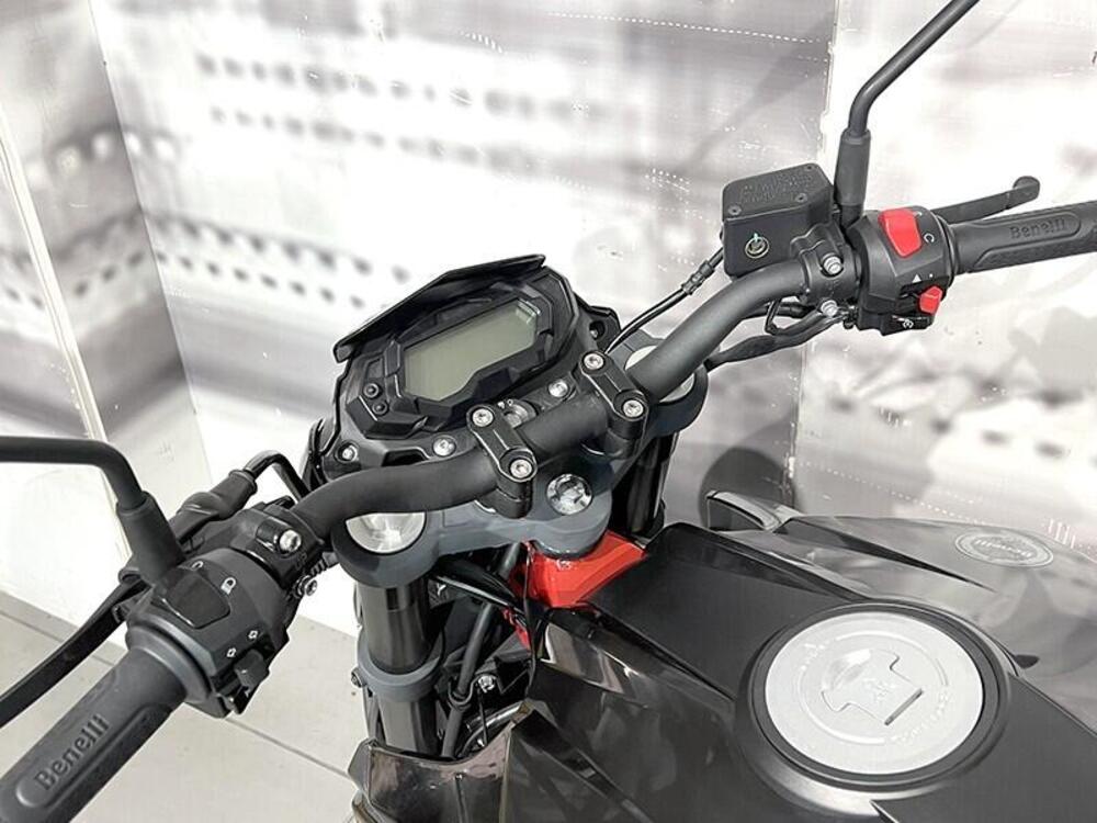 Benelli BN 125 (2021 - 25) (6)