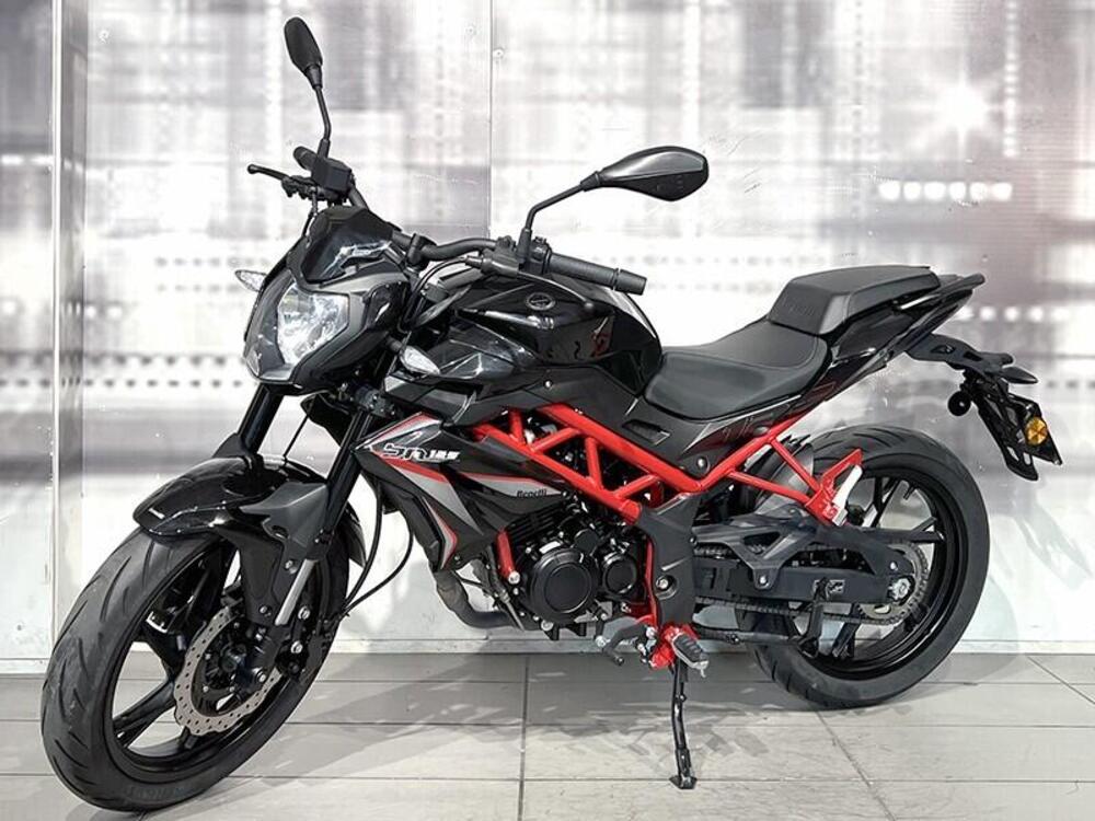 Benelli BN 125 (2021 - 25) (7)