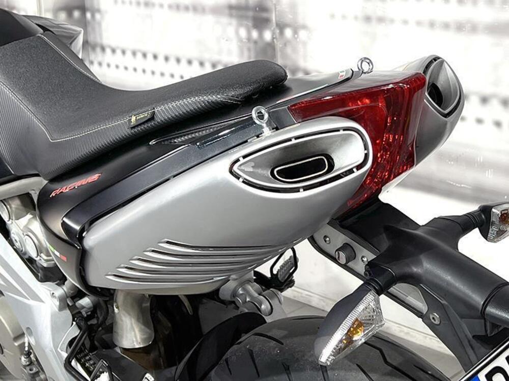 Aprilia Dorsoduro 750 (2009 - 14) (9)