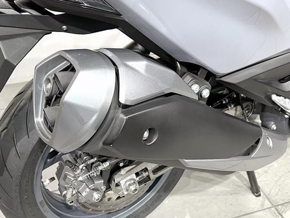 Kymco AK 550 (2017 - 19) (3)