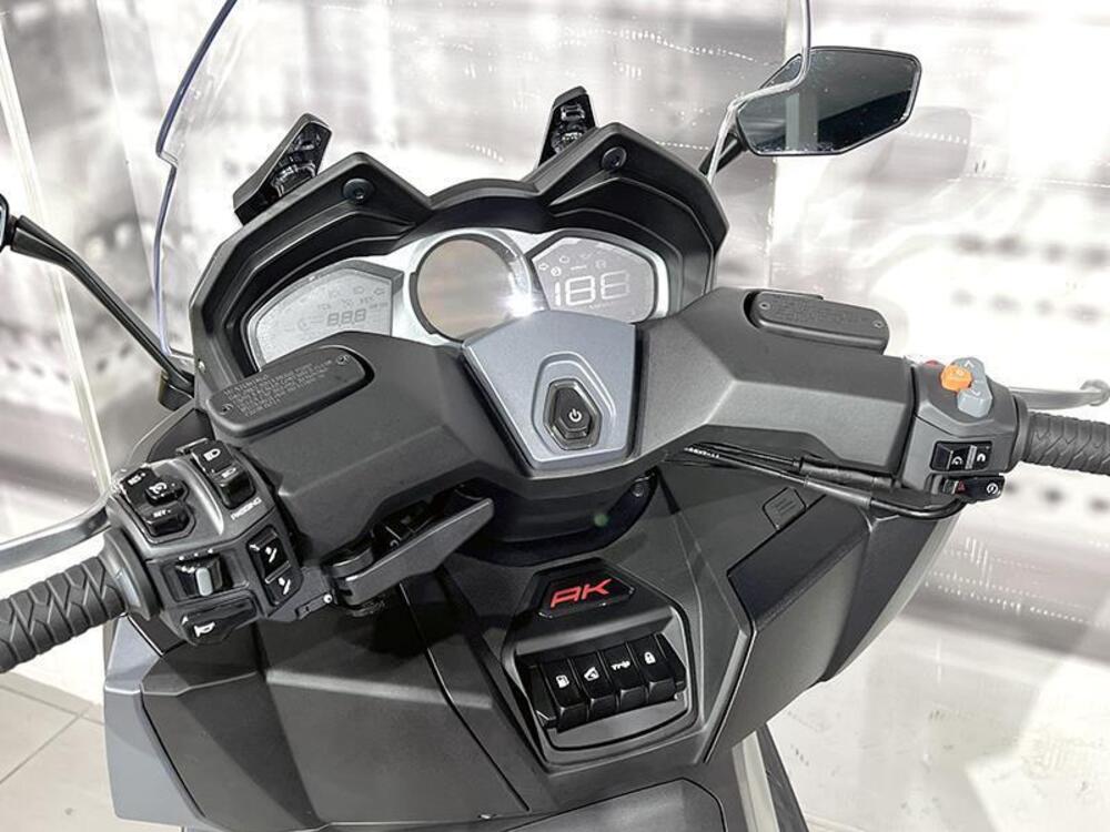 Kymco AK 550 Premium (2023 - 25) (5)