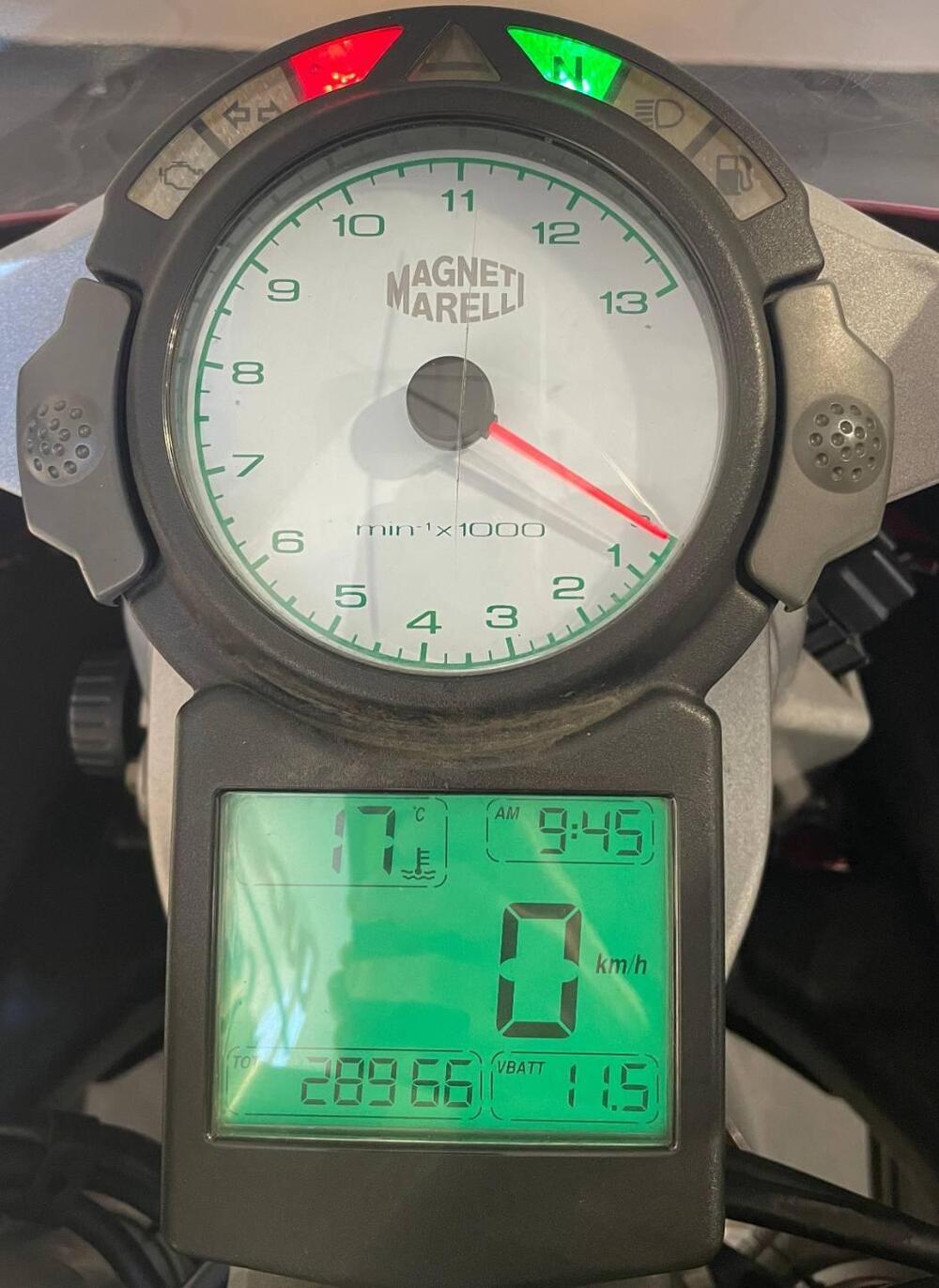 Ducati 999 (2002 - 04) (8)